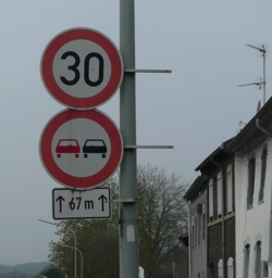 Verkehrsschild in Würselen, , Schweilbacher Straße