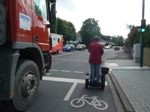 Segways dürfen auf Fahrradwegen fahren